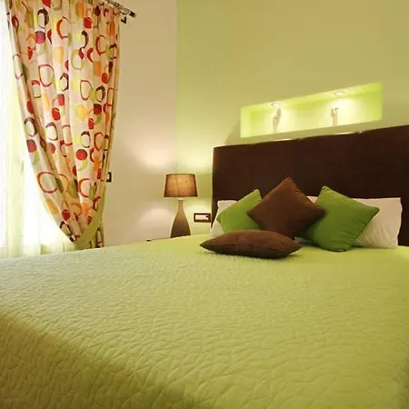 Efharis 3* Kamares (Sifnos)