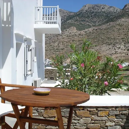 Efharis Kamares (Sifnos)